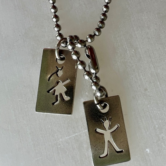 Anni & Co. 1991 Sterling Silver Cutout Pendant Necklace Girl & Boy Design VTG - Picture 8 of 10
